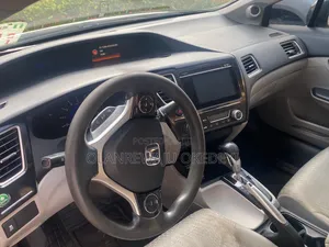 Honda Civic 2015 Grey - Wadda Aka Yi Amfani Da Ita