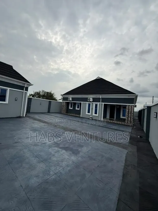 Newly Built 3-Bedroom Bungalow with BQ in Akuru, Ibadan - 1