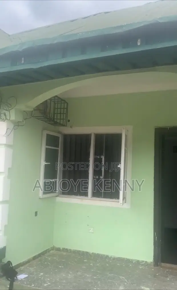 2 Bedroom Apartment for Rent in Elolad Estate, Ibadan - 1