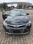 2017 Toyota Avalon XLE Premium Sedan - 4