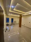 Sabon Gida Mai Dakuna 2 a F01 Main, Kubwa don Sawa - 1