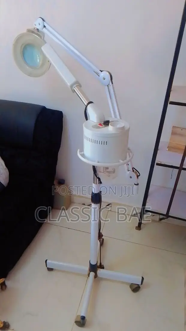 Professional Facial Steamer & Magnifying Lamp - Salon/Beauty Equipment - 1