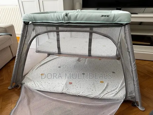 Portable Baby Cot with Carry Bag & Mosquito Net - 1