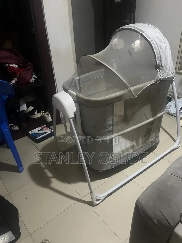 Electrical Baby Bed - Adjustable, Music & Swing - 1