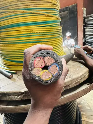 Kabel Armoured 4 Core 120mm²