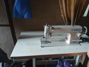 Amfani Da Injin Dinki Mai Girma - Mai Aiki Da Rana/Inverter
