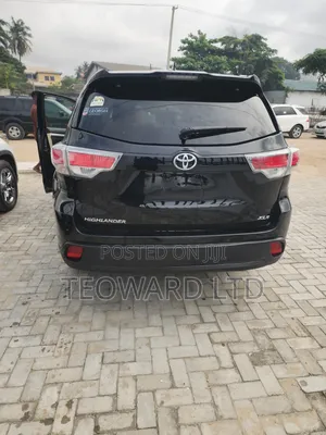 2016 Toyota Highlander XLE V6 4x4 SUV