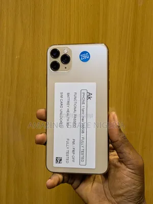 Apple iPhone 11 Pro Max 256GB Zinariya