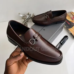 Louis Vuitton Men's Leather Flats - Black