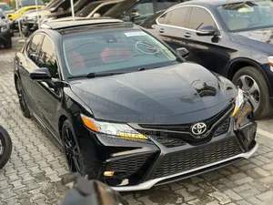 2021 Toyota Camry XSE Black