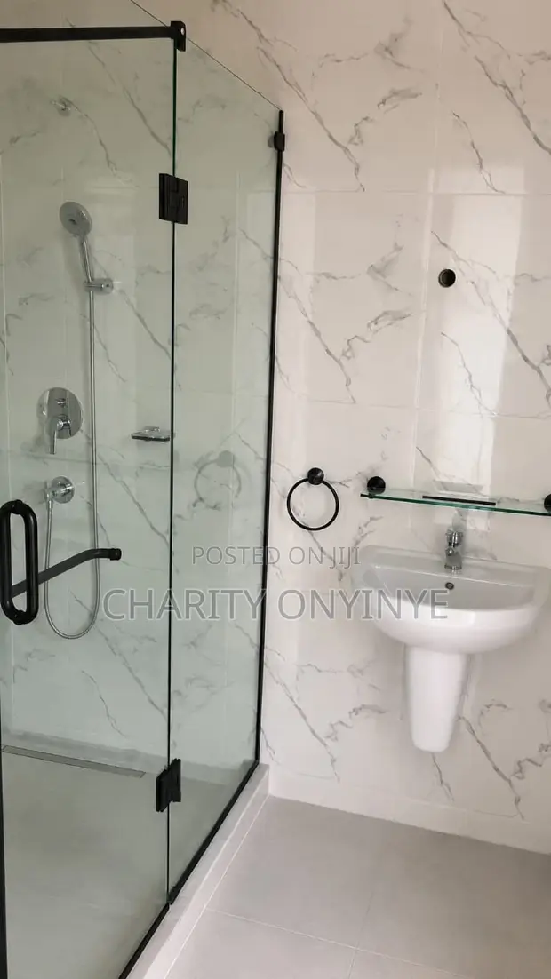 Furnished 5-Bedroom Duplex for Sale in Eliozu, Port Harcourt - 1