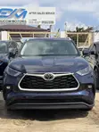Toyota Highlander XLE 2022 Blue - 1