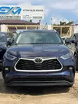 Toyota Highlander XLE 2022 Blue - 2