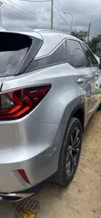 Lexus RX 2017 Silver - 3