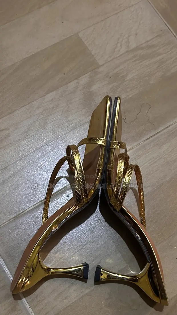 Gold Heel Shoe Size 41 - 1