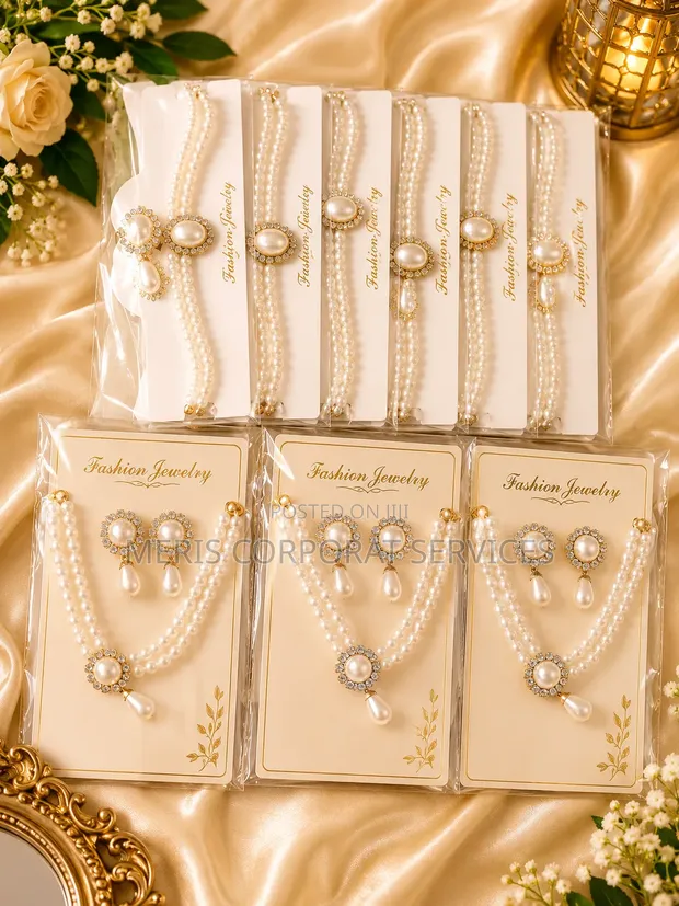 Fashion Jewelry Set - White - 1