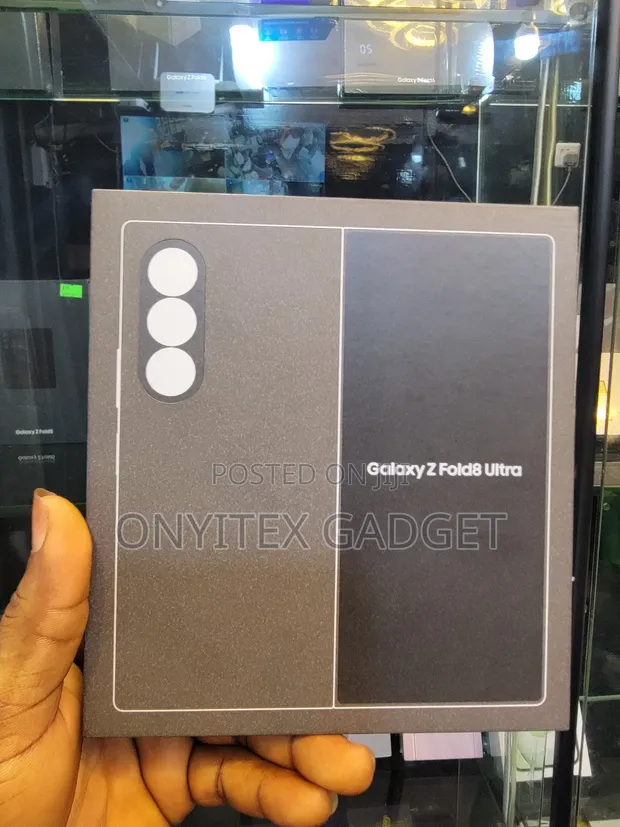 New Samsung Galaxy Z Fold8 Ultra 512GB Blue - 1