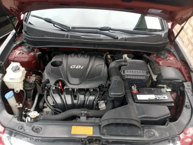 Hyundai Sonata 2014 Red - 1