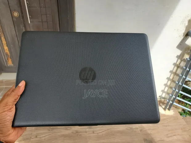 HP 14-dq2031tg Laptop 4GB RAM, 500GB HDD - 1