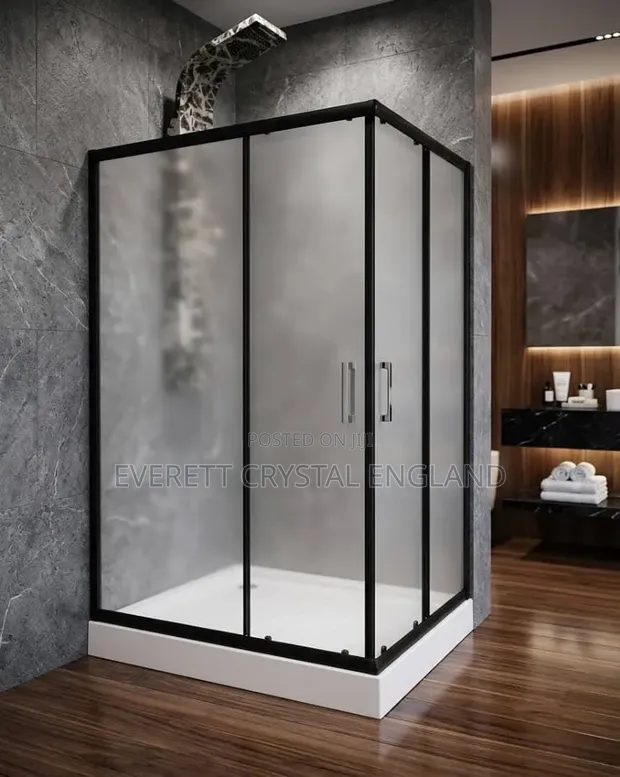 Shower Cubicle - Black Design - 1
