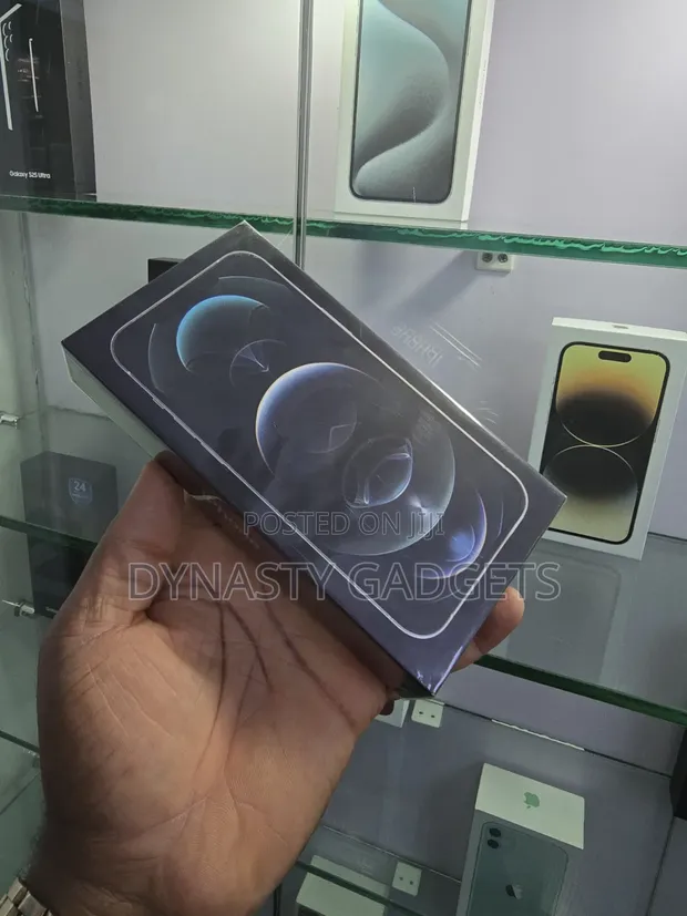 Sabon Apple iPhone 12 Pro Max 256GB Silver - 1