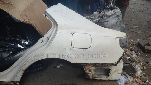 Used Toyota Camry 2012 Back Fender - 1