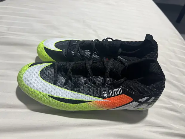 Nike Football Boots - Men's Size 42 - 1