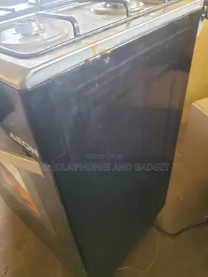 Aeon Oven and 4-Burner Gas Cooker