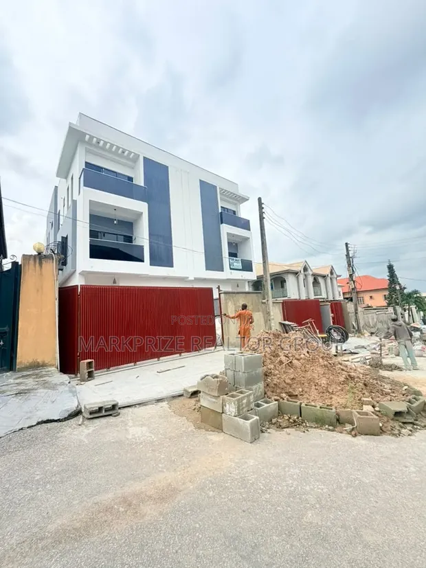 4 Bedroom Duplex for Sale in Magodo Phase 2 - 1
