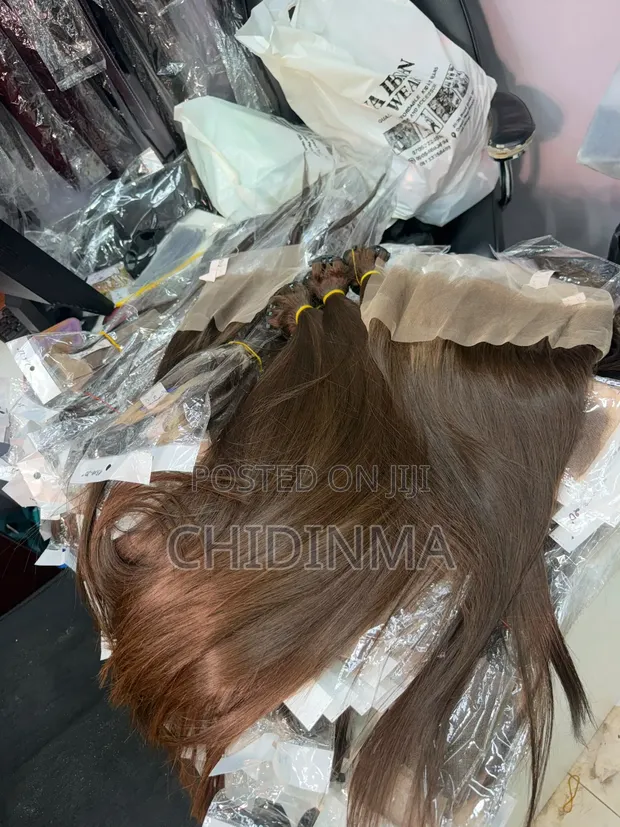 Gashin Kayan Kwalliya na Bone Straight na Vietnamese 30-Inch (200g) - 1