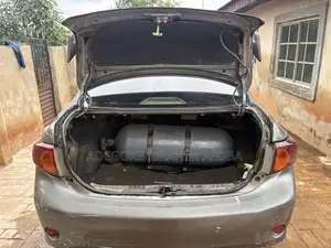 Toyota Corolla 2009 with CNG
