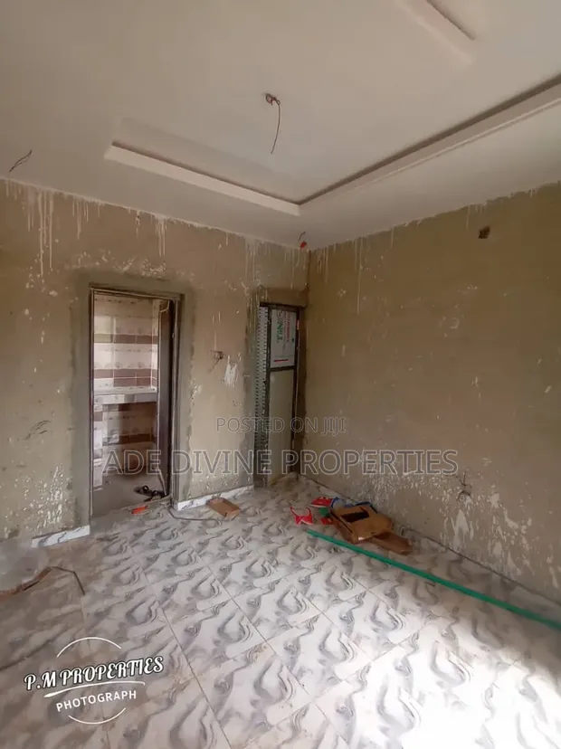 Mini Flat don haya a Makogi, Obafemi-Owode - 1