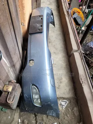 Cikakken Front Bumper na Lexus RX 330 (Na Biyu)