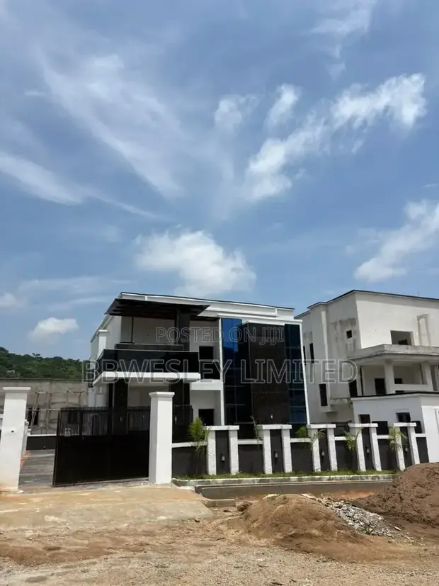 5-Bedroom Luxury Detached House in Diplomatic Hills, Katampe for Sale - 1