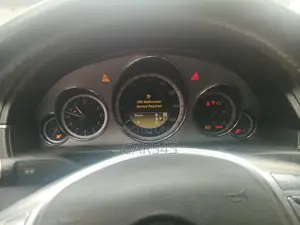 Mercedes-Benz E350 2010 Green