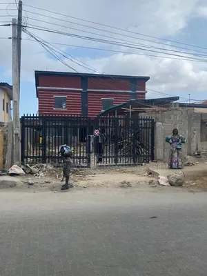 Ofishin Siyarwa - 50sqm, Ijesha, Surulere