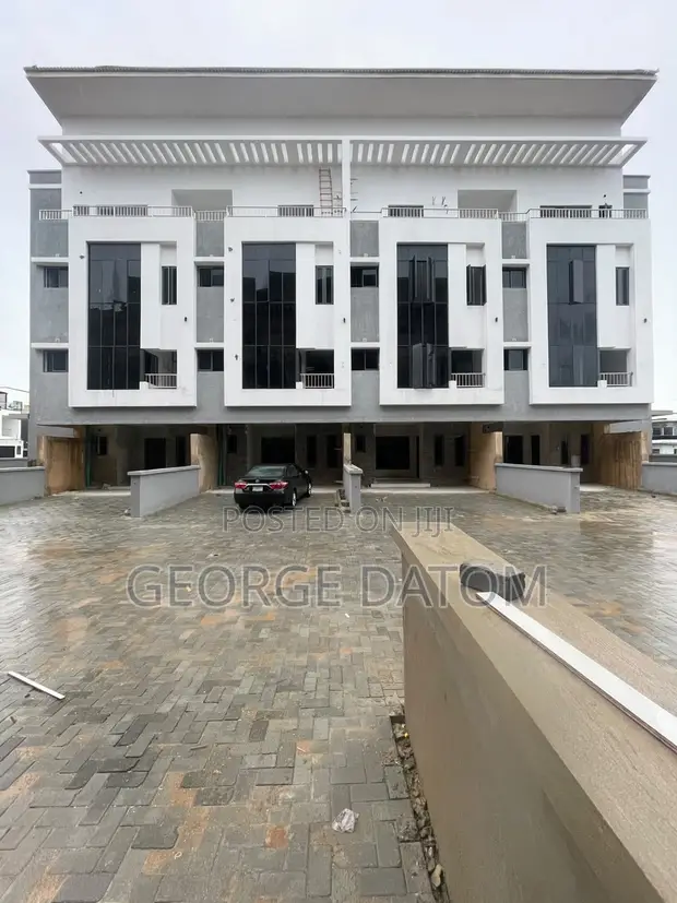 4 Bedroom Duplex with BQ in Belavista Estate, Lekki Phase 1 - 1