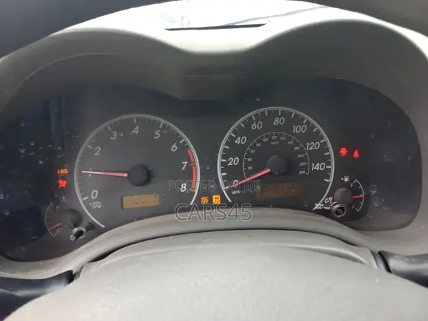 Toyota Corolla 2010 Gray - 1
