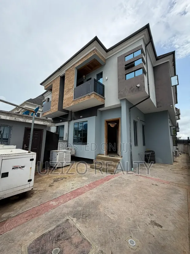 Furnished 4-Bedroom Duplex in VGC, Harris Drive for Sale - 1