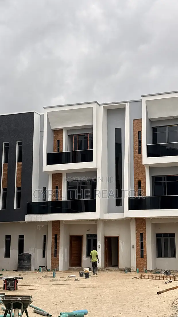 2 & 3 Bedroom Apartment for Sale, Lekki Scheme 2 - 1