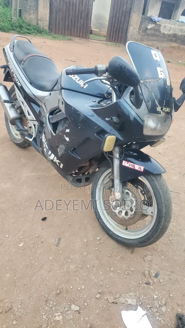 Suzuki GSXF750 Katana 1996 Black - 1