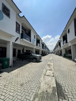 4 Bedroom Terrace Duplex for Rent in Orchid
