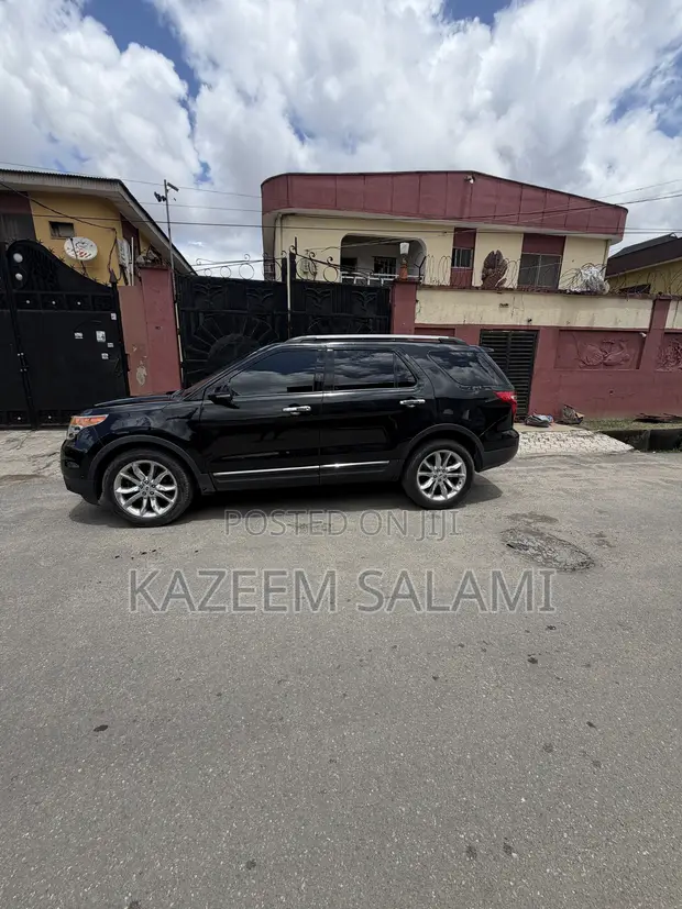 Ford Explorer Limited 4x4 SUV na 2012 - 1