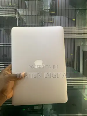 Apple MacBook Air 2017 8GB Intel Core i5 256GB SSD