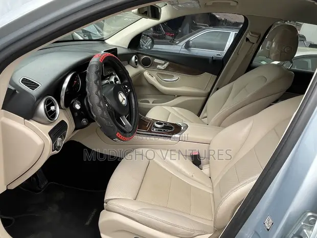 Mercedes-Benz GLC-Class 2017 Blue - 1