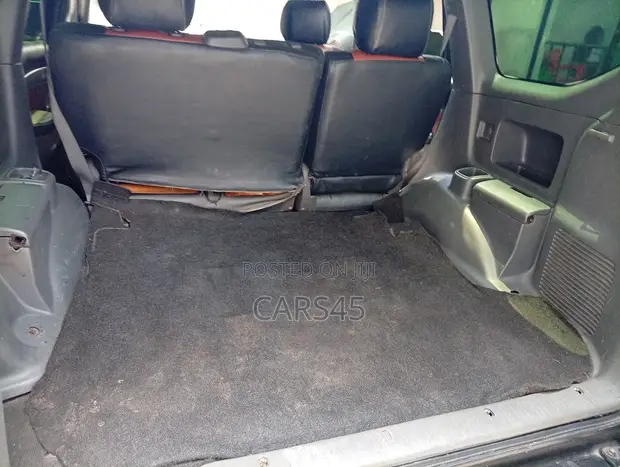 Toyota Land Cruiser 2007 Black - 1