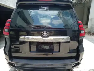 Toyota Land Cruiser 2007 Black
