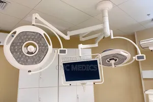 Operating Light - Ceiling Mounted Theatre Light with Camera
