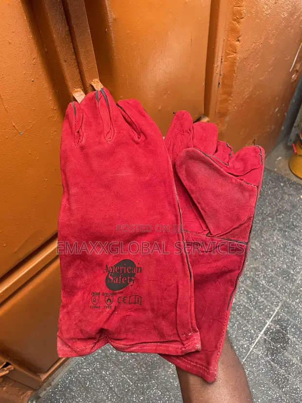 Red Welders American Safety Gloves - 1
