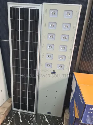 Original Wakatek 12-Eye All-in-One Solar Streetlight